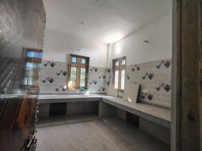 Kitchen Image of 2400 Sq.ft 3.5 BHK Independent House for rent in Khorabar Urf Soobabazar Gorakhpur for Rs. 17000