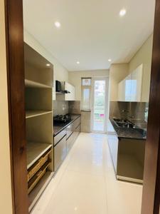 Kitchen Image of 2200 Sq.ft 4 BHK Apartment / Flat for sale in Exotic Magnifiq, Dhakoli Zirakpur for Rs. 21000000