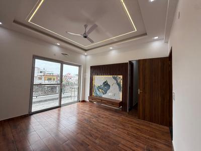 Bedroom Image of 2500 Sq.ft 3 BHK Builder Floor for sale in GMS Road Dehradun for Rs. 13000000