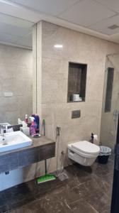 Bathroom Image of 2800 Sq.ft 3 BHK Apartment / Flat for sale in Lokhandwala Minerva, Worli Mumbai for Rs. 120000000