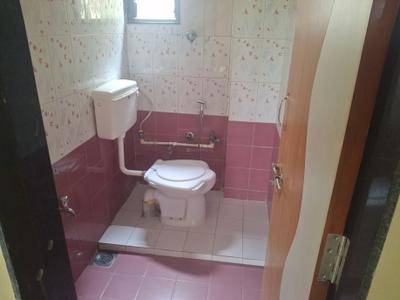 Image of 1575 Sq.ft 3 BHK Apartment / Flat for rent in  Ratnadeep Complex, Jodhpur, Ahmedabad for Rs. 39000