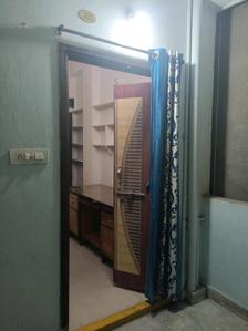 Main Entrance Image of 800 Sq.ft 1 BHK Apartment / Flat for rent in Madhapur Hyderabad for Rs. 20000