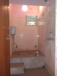 Common Bathroom Image of 1400 Sq.ft 3 BHK Apartment / Flat for sale in Chinar Park Kolkata for Rs. 6000000