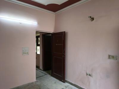 Bedroom Image of 950 Sq.ft 2 BHK Builder Floor for rent in Vaishali Ghaziabad for Rs. 22000