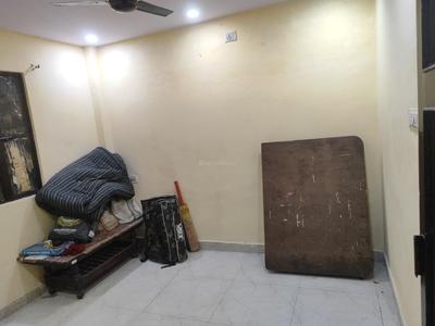 Bedroom Image of 2005 Sq.ft 6 BHK Apartment / Flat for sale in Subzi Mandi New Delhi for Rs. 10500000