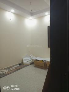 Bedroom Image of 450 Sq.ft 2 BHK Builder Floor for sale in Pitampura New Delhi for Rs. 5200000