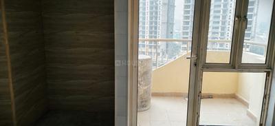 Balcony Image of 966 Sq.ft 2 BHK Apartment / Flat for rent in Phase 2 Noida for Rs. 20000