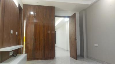 Bedroom Image of 2800 Sq.ft 4 BHK Builder Floor for rent in Palam Vihar Gurgaon for Rs. 75000