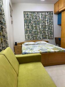 Bedroom Image of 990 Sq.ft 2 BHK Apartment / Flat for rent in Evershine Millennium Paradise, Kandivali East Mumbai for Rs. 55000