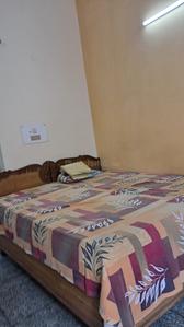 Bedroom Image of 700 Sq.ft 1 BHK Builder Floor for rent in Hauz Khas New Delhi for Rs. 40000