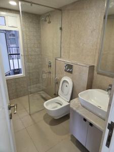 Image of 2000 Sq.ft 3 BHK Apartment / Flat for rent in Prestige Ocean Crest, Panjim, Goa for Rs. 140000