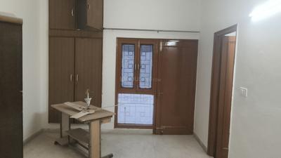 Bedroom Image of 2000 Sq.ft 3 BHK Independent House for rent in Sector 14 Gurgaon for Rs. 47000