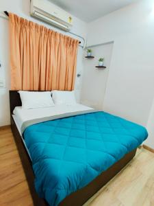 Bedroom Image of 1100 Sq.ft 3 BHK Apartment / Flat for sale in Kanakia Paris, Bandra East Mumbai for Rs. 41500000