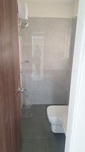 Bathroom Image of 1200 Sq.ft 3 BHK Apartment / Flat for rent in Swastik Divine, Mulund East Mumbai for Rs. 72000