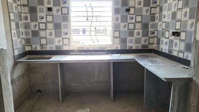 Kitchen Image of 986 Sq.ft 2 BHK Apartment / Flat for sale in Airport Gate no. 1 Kolkata for Rs. 4782100