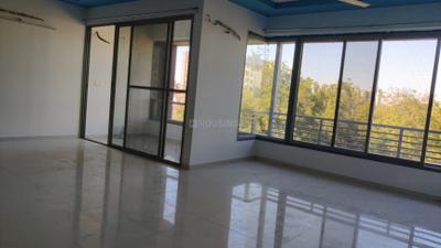 Living Room Image of 1800 Sq.ft 3 BHK Apartment / Flat for sale in Bhat Ahmedabad for Rs. 12500000