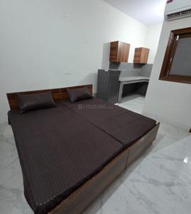 Bedroom Image of 400 Sq.ft 1 RK Studio for rent in Sector 10A Gurgaon for Rs. 17000