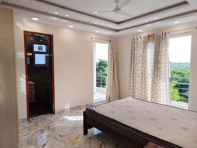 Bedroom Image of 1800 Sq.ft 3 BHK Apartment / Flat for rent in Hill View Apartments, Vasant Vihar New Delhi for Rs. 125000
