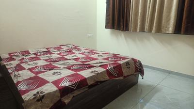 Bedroom Image of 1050 Sq.ft 2 BHK Apartment / Flat for rent in Renuka Panch Tattva, Tathawade Pune for Rs. 34999