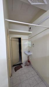 Bathroom Image of 320 Sq.ft 1 RK Apartment / Flat for rent in Lake Town Kolkata for Rs. 12000