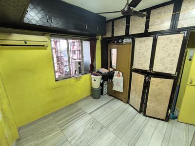 Bedroom Image of 600 Sq.ft 1 BHK Apartment / Flat for sale in Thakkar Plaza, Kandivali West Mumbai for Rs. 9500000