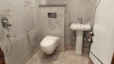 Image of 900 Sq.ft 3 BHK Builder Floor for rent in Builders World Property Linkers And Developers BWD - 1, Govindpuri, New Delhi for Rs. 25000