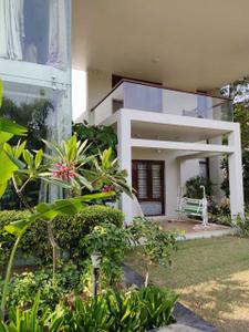 Image of 6300 Sq.ft 6 BHK Villa for sale in Thaltej, Ahmedabad for Rs. 280000000