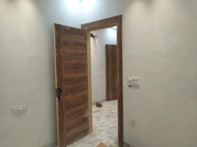Bedroom Image of 410 Sq.ft 2 BHK Builder Floor for sale in Shastri Nagar New Delhi for Rs. 4100000