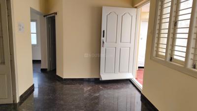Living Room Image of 800 Sq.ft 2 BHK Apartment / Flat for rent in Halasuru Bengaluru for Rs. 22000