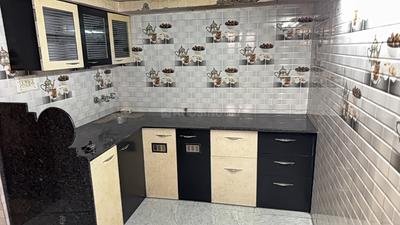Kitchen Image of 1350 Sq.ft 2 BHK Builder Floor for rent in Meghashray, Khokhra Ahmedabad for Rs. 14000
