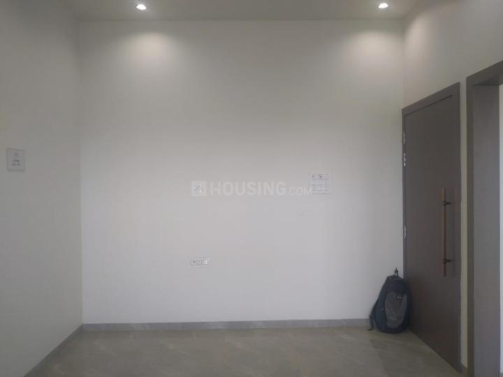 Rajlaxmi Nakshatra Auris Main Image 1