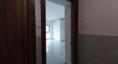 Bedroom Image of 615 Sq.ft 2 BHK Apartment / Flat for sale in Sheth Auris Bliss, Malad West Mumbai for Rs. 22000000