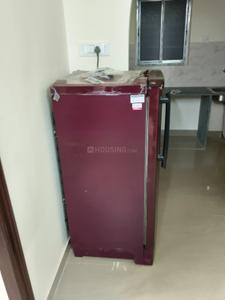 Kitchen Image of 700 Sq.ft 2 BHK Builder Floor for rent in Picnic Garden Kolkata for Rs. 25000