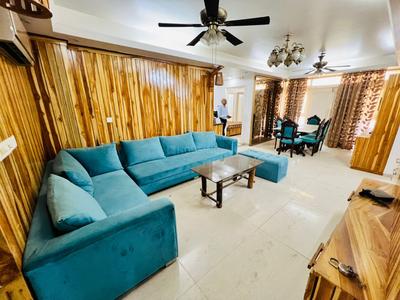 Hall Image of 1350 Sq.ft 3 BHK Apartment / Flat for sale in Unitech Uniworld Gardens 2, Sector 47 Gurgaon for Rs. 19500000