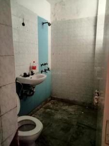 Image of 1700 Sq.ft 3 BHK Apartment / Flat for rent in Trikuta Hills, Sector 62, Noida for Rs. 36000