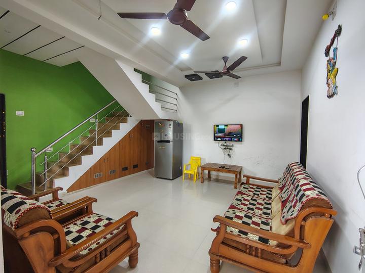 Naghedi Main Image 1