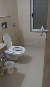 Bathroom Image of 1200 Sq.ft 2 BHK Apartment / Flat for rent in Dhantoli Nagpur for Rs. 25000