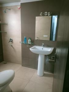 Bathroom Image of 3500 Sq.ft 4 BHK Apartment / Flat for rent in Shaheed Bhagat Singh Nagar Ludhiana for Rs. 40000