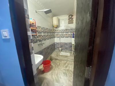 Bathroom Image of 1100 Sq.ft 2 BHK Apartment / Flat for rent in Boring Road Patna for Rs. 30000