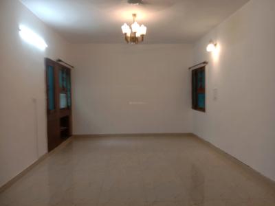 Living Room Image of 1800 Sq.ft 3.5 BHK Apartment / Flat for rent in DDA Flats Vasant Kunj, Vasant Kunj New Delhi for Rs. 73000
