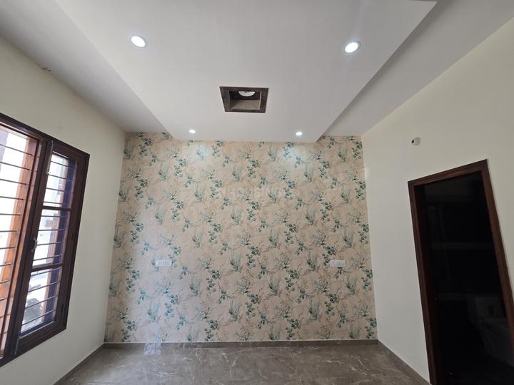 20A, Sector 20 Bedroom 1