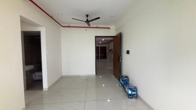 Living Room Image of 710 Sq.ft 2 BHK Apartment / Flat for rent in Arkade Eden, Malad West Mumbai for Rs. 71000