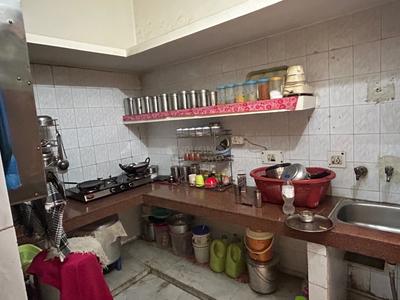 Kitchen Image of 1350 Sq.ft 3 BHK Builder Floor for rent in Narela New Delhi for Rs. 18000
