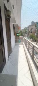 Balcony Image of 1400 Sq.ft 2 BHK Builder Floor for rent in Green Park New Delhi for Rs. 50000