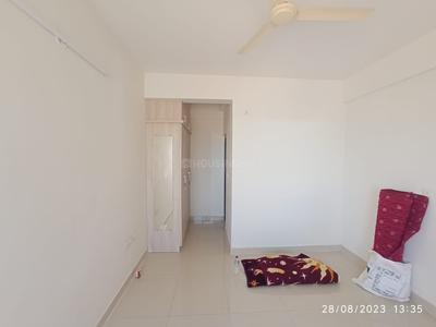 Hall Image of 1040 Sq.ft 2 BHK Apartment / Flat for rent in Svamitva Emerald Square, Bommasandra Bengaluru for Rs. 27000