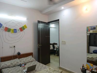 Bedroom Image of 1000 Sq.ft 2 BHK Builder Floor for rent in Tagore Garden Extension New Delhi for Rs. 40000