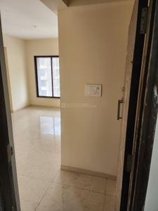 Hall Image of 800 Sq.ft 2 BHK Apartment / Flat for sale in Devidayal Apartments, Mulund West Mumbai for Rs. 17500000