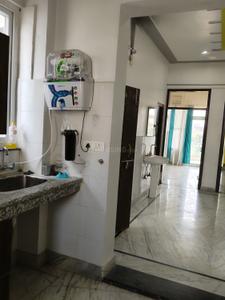 Kitchen Image of 1800 Sq.ft 2 BHK Builder Floor for rent in Gomti Nagar Extension Lucknow for Rs. 28000