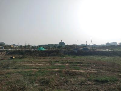 Image of 180 Sq.ft Residential Plot / Land for sale in Emarald Gulmohar, Tajupur, Faridabad for Rs. 24300000