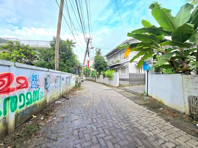 Image of 10005 Sq.ft Residential Plot / Land for sale in Kakkanad, Kochi for Rs. 24000000